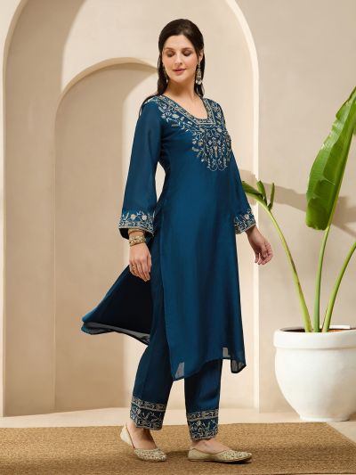 Globus Women Blue Floral Embroidered V-Neck Bell Sleeves Straight Kurta With Pants Festive Set