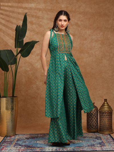 Globus Women Green Coin Detail Tie-Up Shoulder Straps Embroidered Yoke Ethnic Foil Print Front Slit A-Line Kurta & Palazzos Festive Set