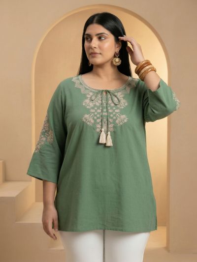 Globus Gloplus Women Green Floral Embroidered Yoke Round Neck Tie-Up Detail Plus Size Tunic