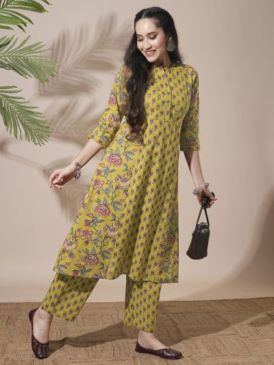 Globus Women Yellow Floral Print Mandarin Neck Panelled A-Line Kurta With Elasticated Waist Pant Workwear Sets