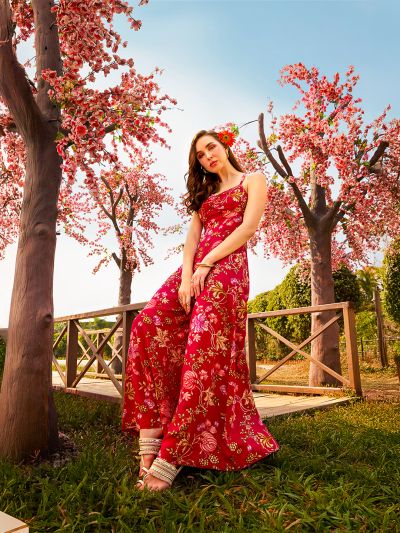 Globus Women Pink Sweetheart Neck Strappy Shoulder Floral Print Ruched Fusion Jumpsuit