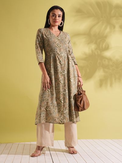 Globus Women Green V-Neck Allover Floral Print Front Slit Pleated A-Line Workwear Kurta