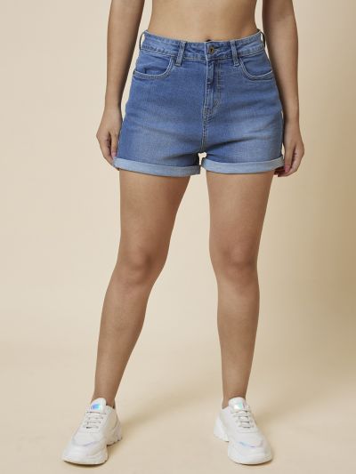 Globus Women Med Blue Stretchable Washed Mid-Rise Denim Shorts