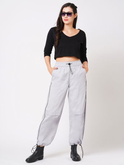 Globus Women Cement Grey Loose Fit Mid-Rise Flat Front Cargo Trousers