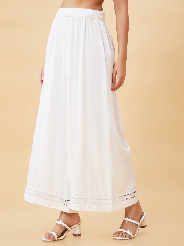 Globus Women Ivory Floral Lace Hem Design Opaque Flowy Ethnic Palazzos