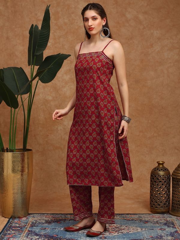 Globus Women Maroon Square Neck Strappy Shoulder Floral Print Gotta Lace Straight Kurta With Wide Leg Pants Fusion Set