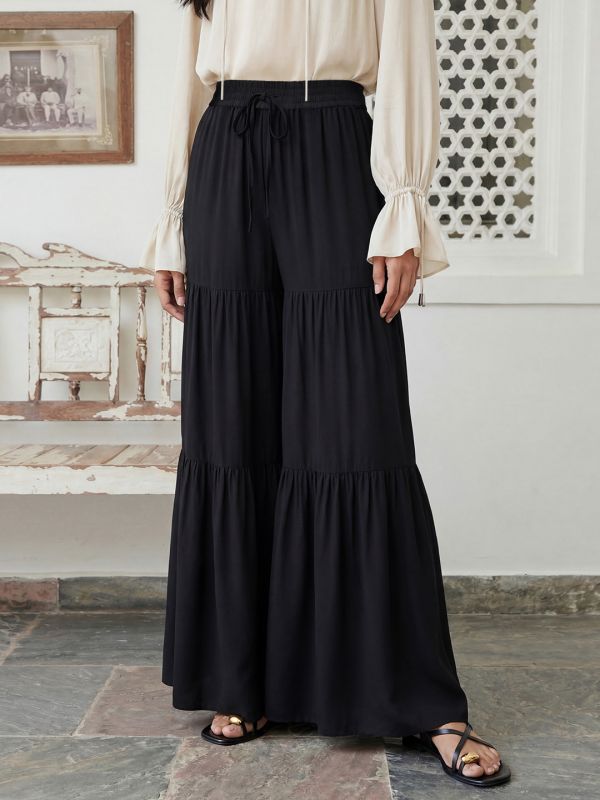Globus Women Black Mid Rise Drawstring Waist Tiered Flared Hem Wide Leg Fusion Palazzos