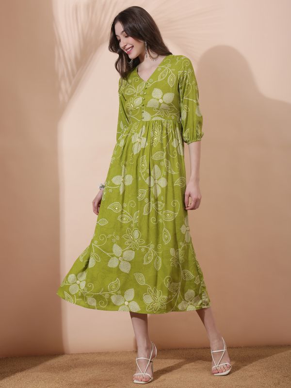 Globus Women Green Floral Printed V-Neck Bishop Sleeves Smocked Fit & Flare Pleated Maxi Fusion Dress