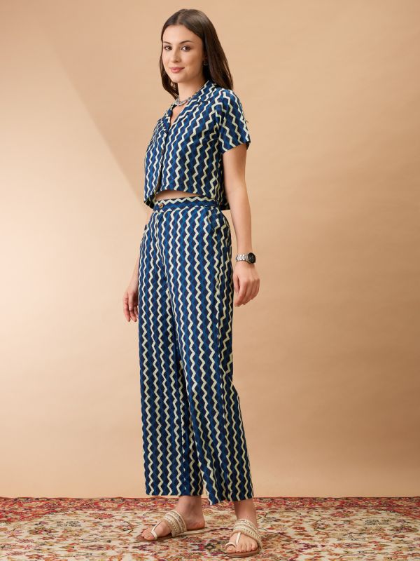 Globus Women Indigo Chevron Print Notch Lapel Crop Shirt With Straight Pant Co-ords Set