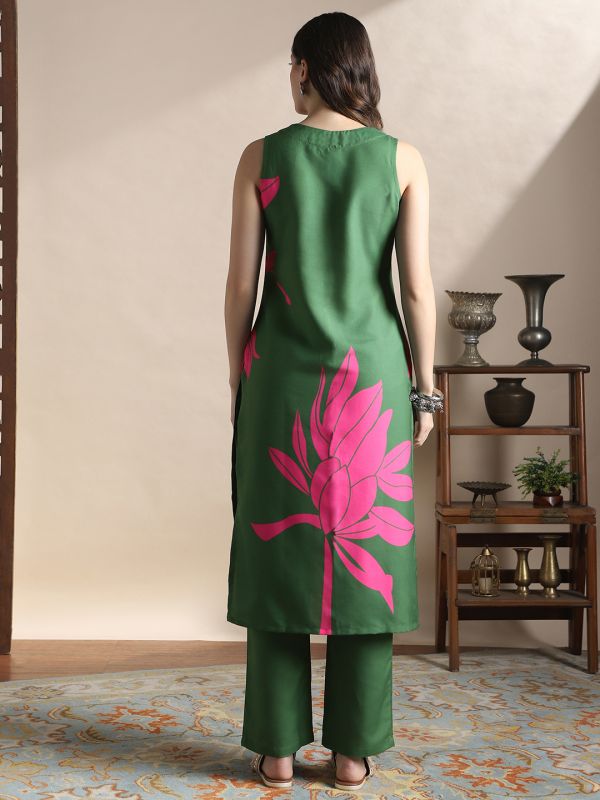 Globus Women Green V-Neck Sleeveless Floral Print Straight Kurta With Pants Fusion Set