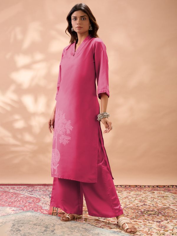Globus Women Pink Gond Animal Print V-Neck Bell Sleeves Straight Kurta & Wide Leg Pant Set