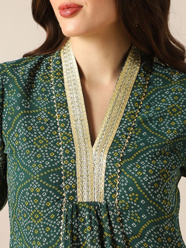 Globus Women Green Zari Lace V-Neck Bandhani Print Panelled Gotta Patti Georgette A-Line Kurta &�Palazzos Festive Set