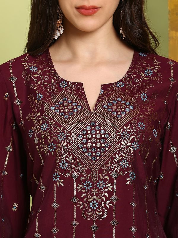 Globus Women Purple Round Neck Bell Sleeves Gold Foil Ethnic Print Straight Kurta With Dhoti Pants Festive Set