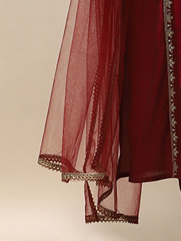 Globus Women Maroon Sequinned & Floral Zari Embroidered Yoke Bell Sleeves Straight Kurta With Pants & Tapping Dupatta Festive Set