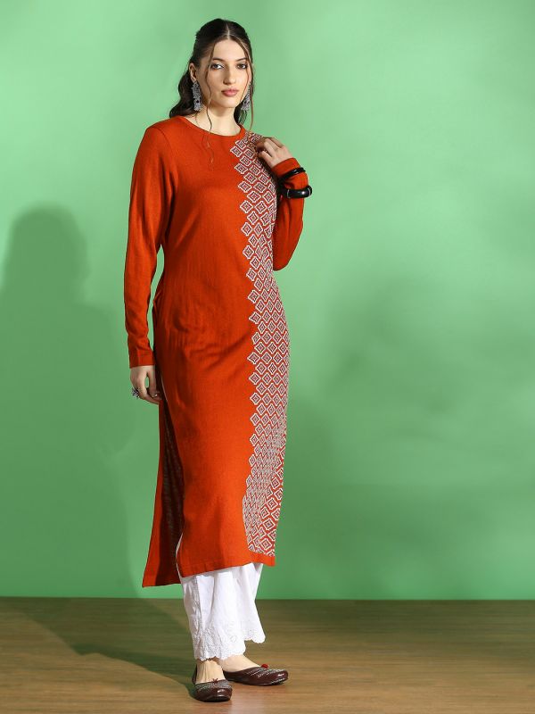 Globus Women Rust Round Neck Full Sleeves Geometric Print Placement Weave Knitted Acrylic Loose Fit Winter Wear Kurta