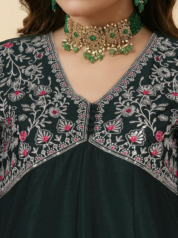 Globus Women Green Sequinned Floral Embroidered Zari Yoke V-Neck Short Sleeves Alia Cut A-Line Festive Kurta