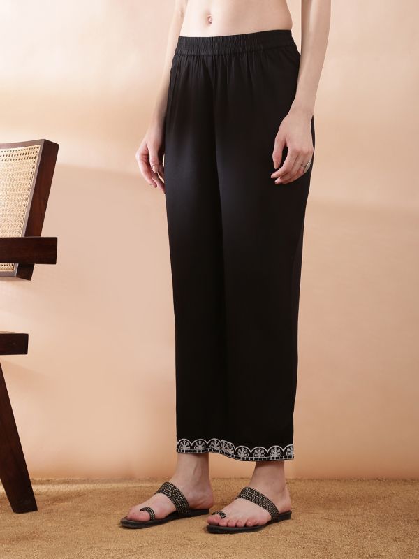 Globus Women Black Scalloped V-Neck Bell Sleeves Floral Embroidered Straight Kurta With Pants & Dupatta Festive Set