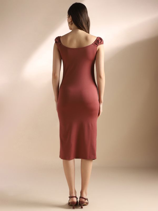 Globus Women Rust Sweetheart Neck Tie-ups Detail Gathered Midi Bodycon Dress
