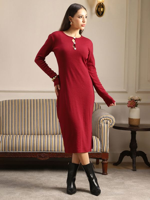 Globus Women Maroon Keyhole Neck Long Sleeves Side Slit Ribbed Midi Bodycon Dress