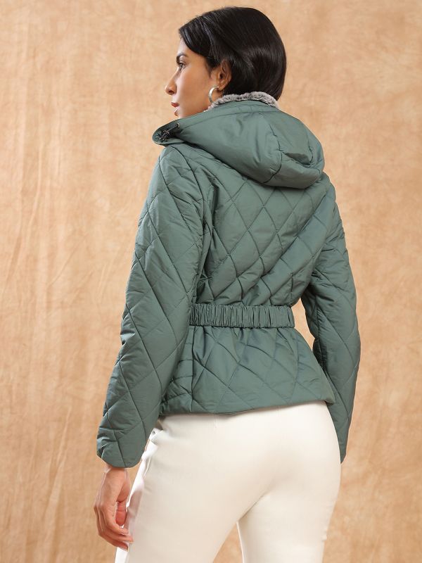 Globus Women Green Mock Neck Front Zip Belted Winter Wear Insulator Puffer Jacket With Detachable Soft Functional Hood