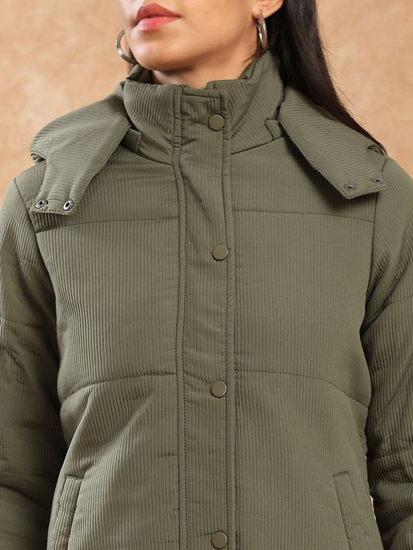 Globus Women Olive Mock Neck Long Sleeves 2 Pockets Self Design Winter Wear Insulator Puffer Jacket With Attached Hood
