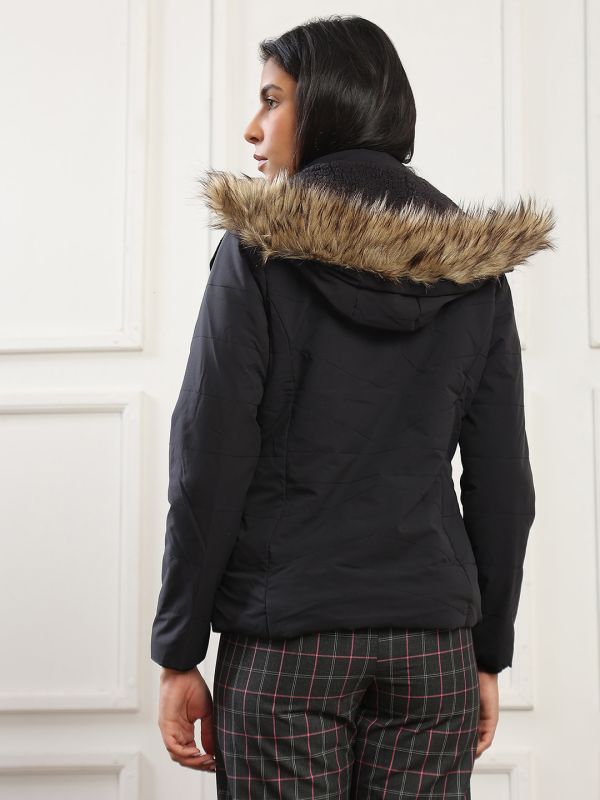 Globus Women Black Mock Neck Winter Wear Insulator Puffer Jacket With Faux Fur Hood