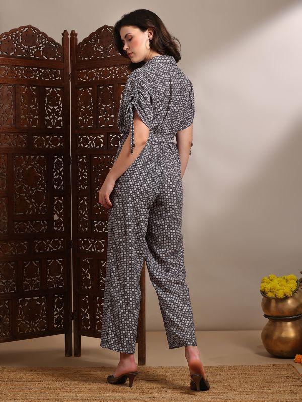 Globus Women Black Geometric Print Collared Neck Ruched Extended Sleeves Belted Long Line Jumpsuit