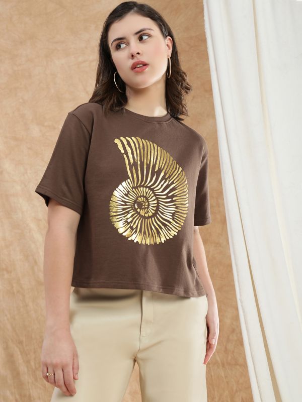 Globus Women Brown Gold Foil Graphic Print Round Neck Drop Shoulder Sleeves Boxy Crop T-shirt