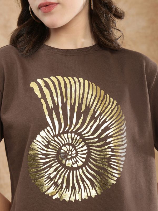Globus Women Brown Gold Foil Graphic Print Round Neck Drop Shoulder Sleeves Boxy Crop T-shirt