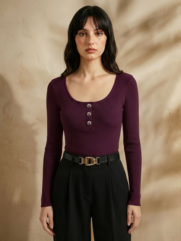 Globus Women Wine Scoop Neck Long Sleeves Button Detail Ribbed Bodysuit Top