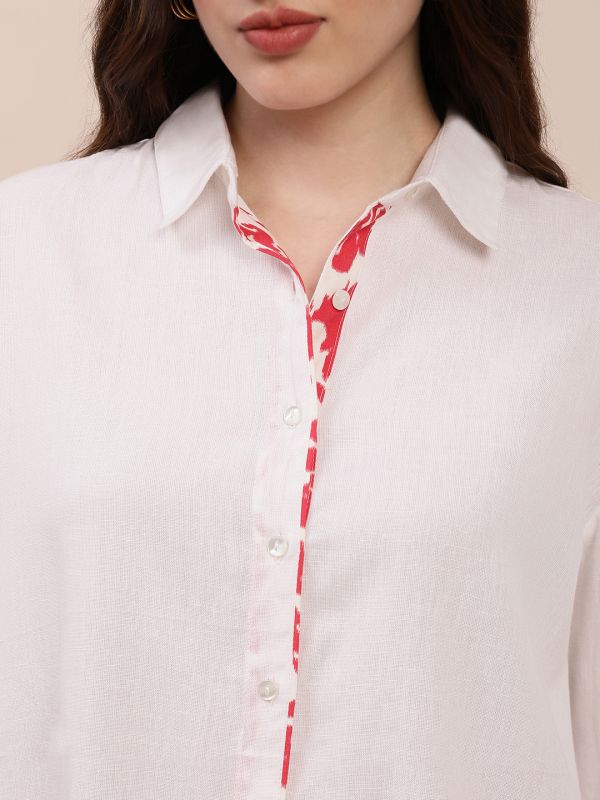 Globus Women Off-White Collared Neck Printed Placket & Cuffed Sleeves Curved Hem Oversized Shirt