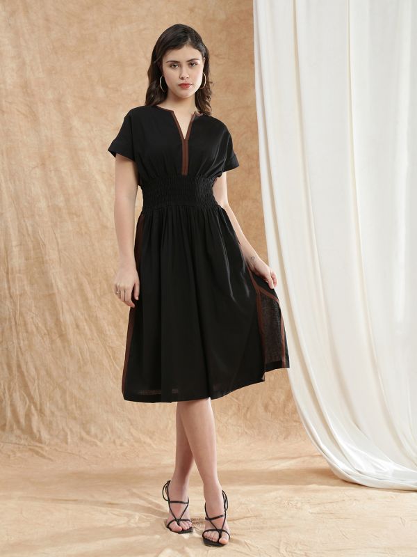 Globus Women Black V-Neck Extended Sleeves Solid Smocked Side Slit Midi Fit & Flare Dress