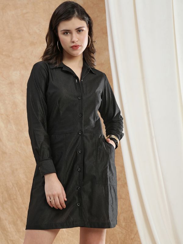 Globus Women Black Collared Neck Cuffed Sleeves Self Design Utility Pockets Mini Workwear Shirt Dress