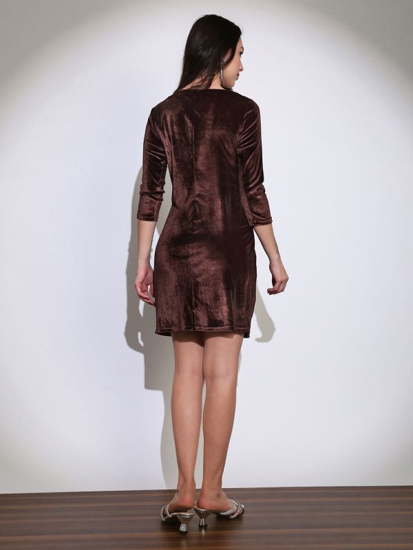 Globus Women Brown Boat Neck Twisted Detail Velvet Sheath Mini Party Dress
