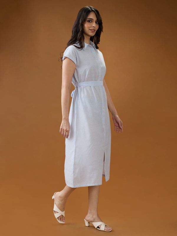 Globus Women Blue Collared Neck Extended Sleeves Striped Midi Workwear Shirt Dress With Belt