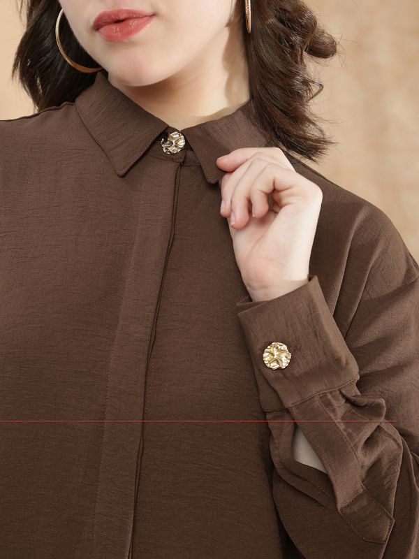 Globus Women Brown Spread Collar Cuffed Sleeve Curved Hem Oversized Formal Shirt