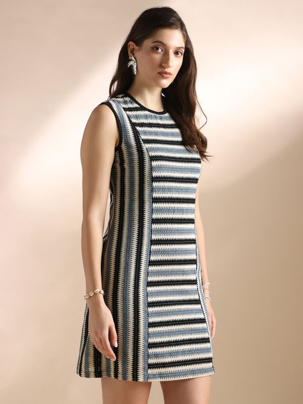 Globus Women Blue Round Neck Straight Hem Mini Sheath Crochet Dress