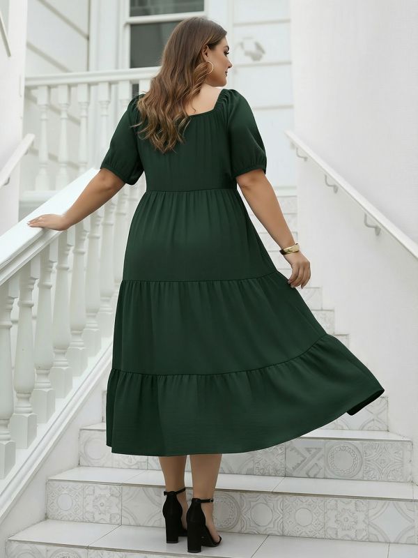 Globus Gloplus Women Olive Sweetheart Neck Puff Sleeves Self Design Ruched Detail Tiered Midi Plus Size A-Line Dress