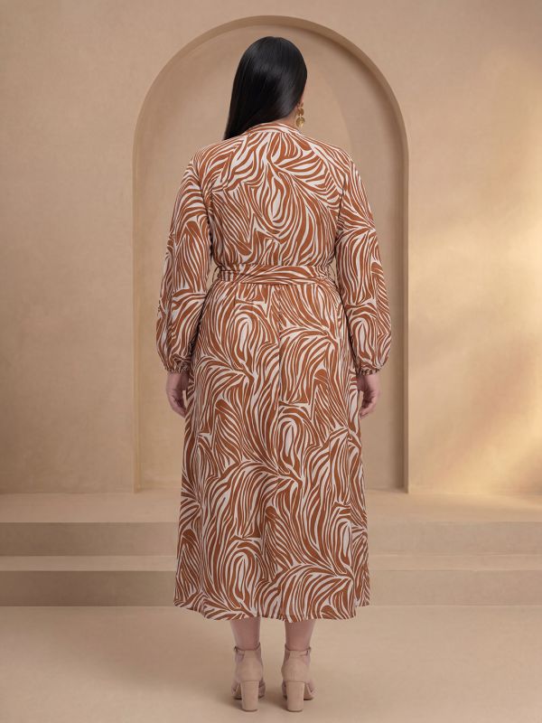 Globus Gloplus Women Brown Abstract Print Mandrin Collar Raglan Sleeves Belted Detail Fit & Flare Plus Size Maxi Dress