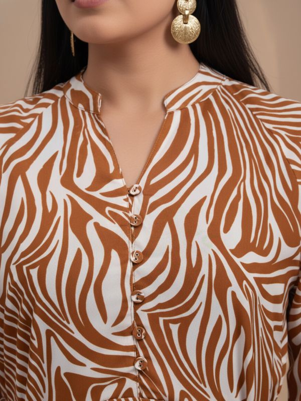 Globus Gloplus Women Brown Abstract Print Mandrin Collar Raglan Sleeves Belted Detail Fit & Flare Plus Size Maxi Dress