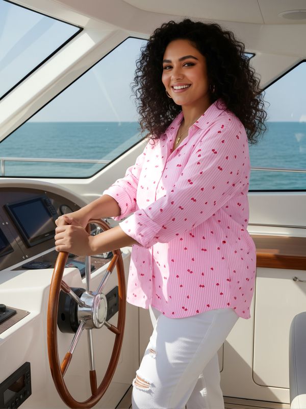 Globus Gloplus Women Pink Collared Neck Cuffed Sleeves Heart & Striped Print Curved Hem Plus Size Shirt