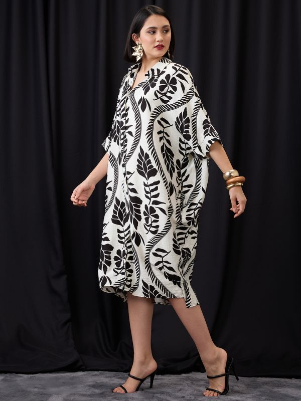 Globus Women White Tropical Print Collared Neck Batwing Sleeves Straight Hem Oversized Fusion Midi Shirt Dress
