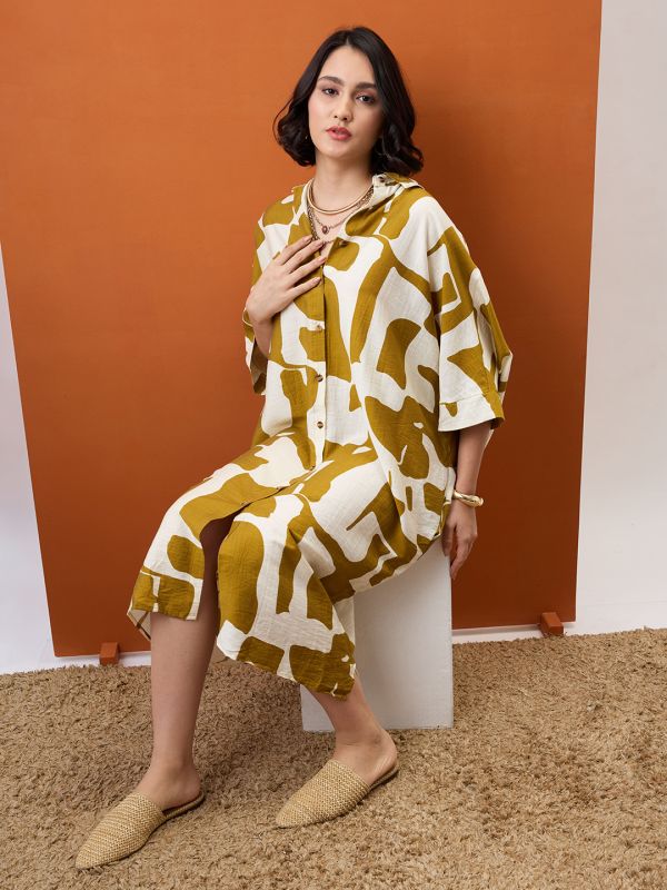 Globus Women Brown Abstract Print Collared Neck Batwing Sleeves Straight Hem Oversized Fusion Midi Shirt Dress