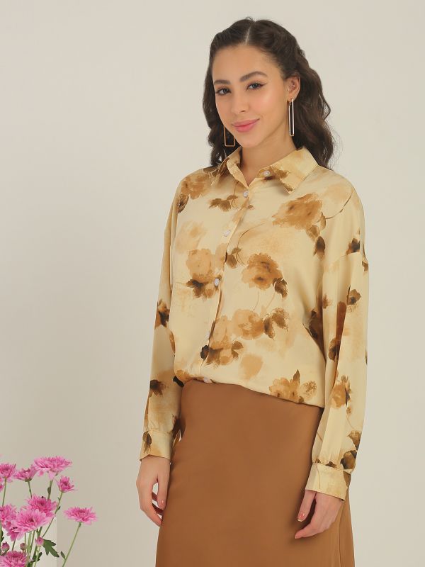 Globus Women Beige Floral Print Collared Neck Cuffed Sleeves Curved Hem Shirt 