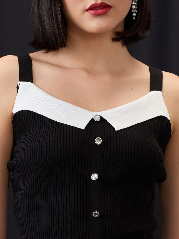 Globus Women Black Round Neck Strappy Sleeves Asymmetric Hem Ribbed Vest Top