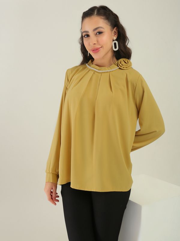 Globus Women Yellow Cuffed Sleeves Round Neck Pearl Chain Detail Floral Applique Pleated Party Top