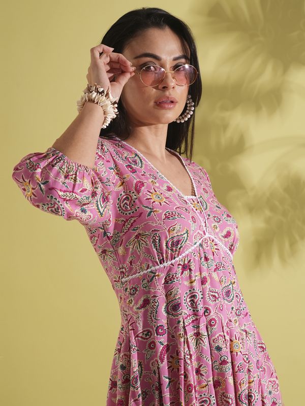 Globus Women Pink V-Neck Puff Sleeves Paisley Print Lace Insert Pleated A-Line Fusion Dress