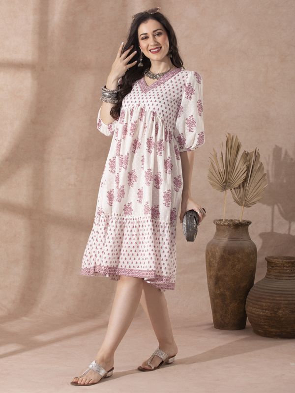 Globus Women Pink Ethnic Floral Print V-Neck Puff Sleeves Flared Hem Tiered A-Line Fusion Dress