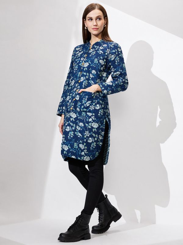 Globus Women Blue Mandarin Collar Long Sleeves Floral Print Quilted Knee Length Curved Hem Reversible Winter Shrug