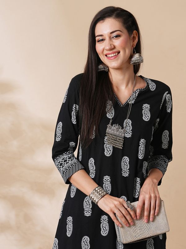 Globus Women Black Allover Paisley Printed Straight Kurta With Palazzos Workwear Set